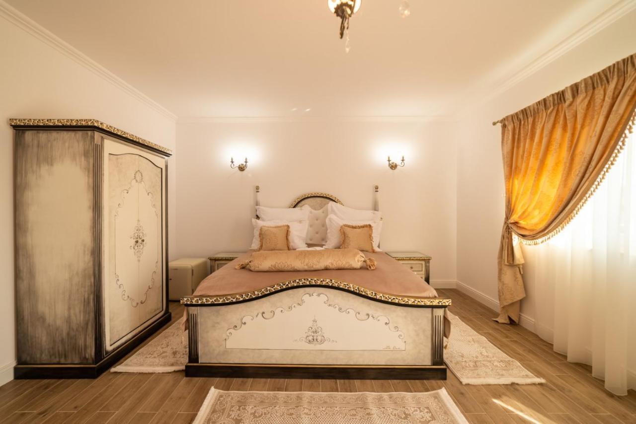 Boutique Vila Cristian  Bagian luar foto