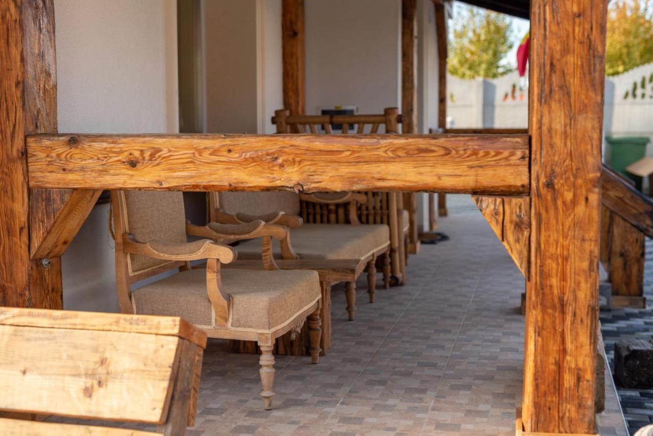 Boutique Vila Cristian  Bagian luar foto