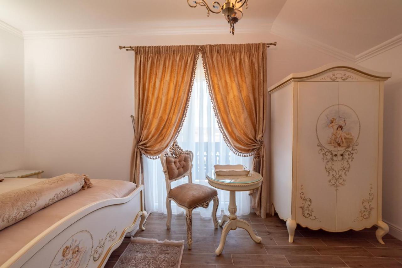 Boutique Vila Cristian  Bagian luar foto