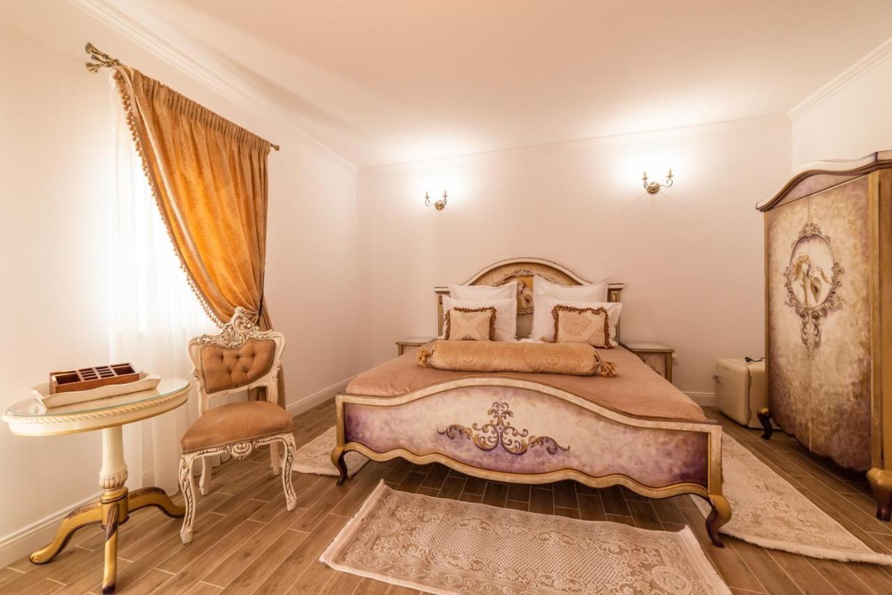 Boutique Vila Cristian  Bagian luar foto